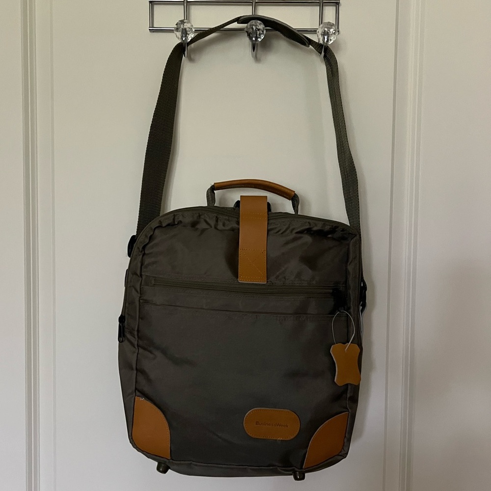 Stylish lightweight bag for Business or Travel
